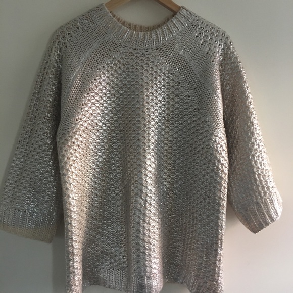 Pale pink plush sweater w/ Silver Metallic Coating - Picture 3 of 8